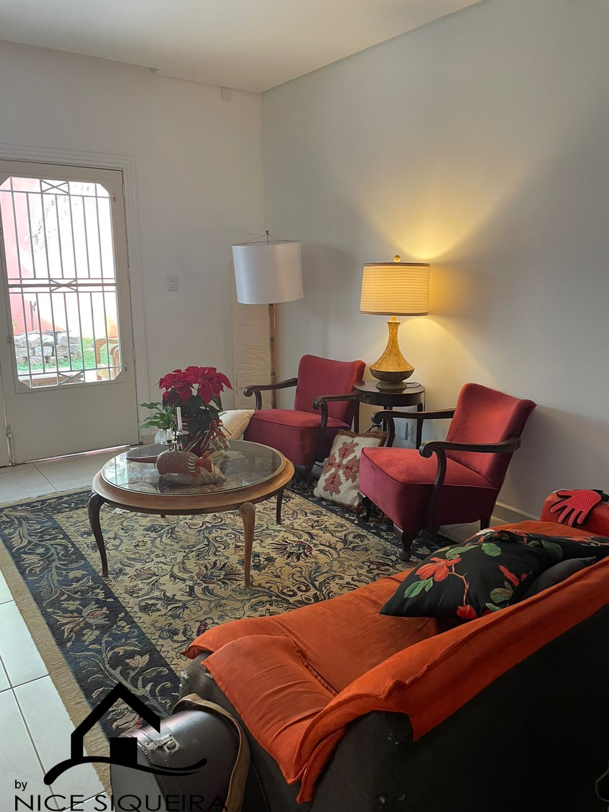 1faba35f-3cf1-4bd6-b1b8-8454279e96dd