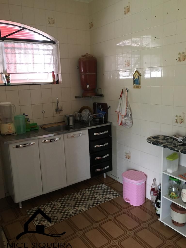 d37b33a7-7adf-4ad9-969d-76c85a7b72df