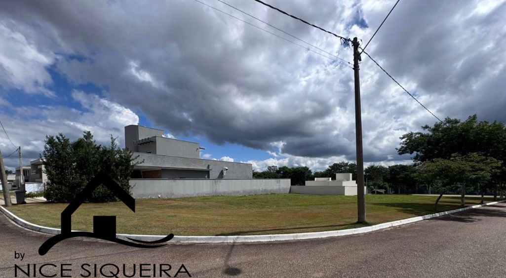 04f0eec2-3b03-4e65-9178-8157effdb5e0