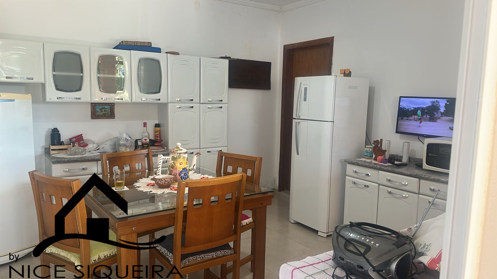 a96c1195-c49d-457d-bda6-65af3c9eeaf9