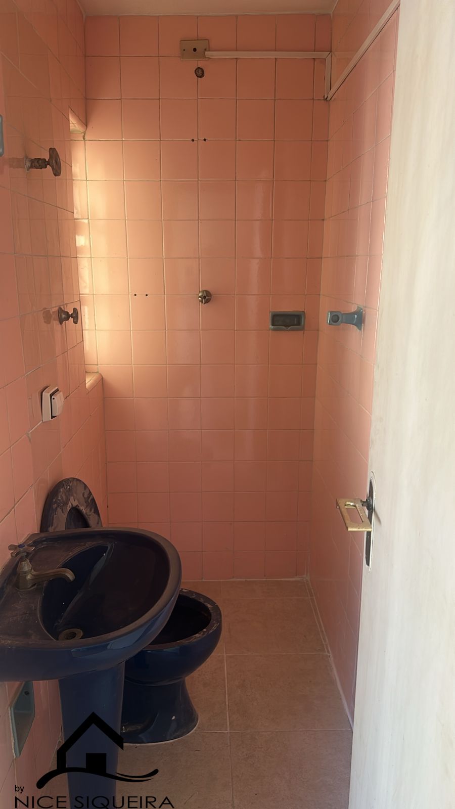 adc3a468-3257-4977-91e1-e0d169755a02