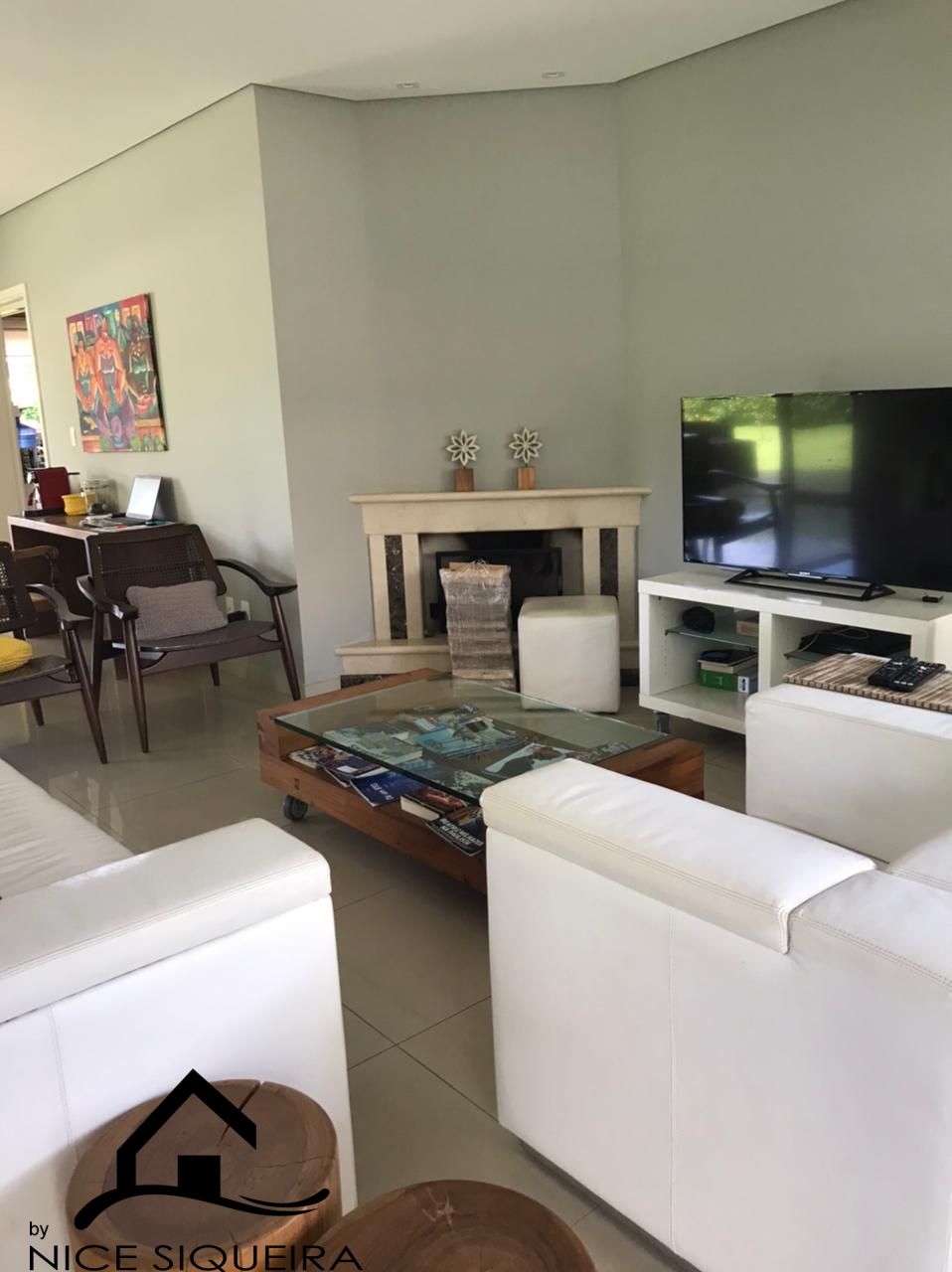 350042a7-9197-43f8-9dd8-25fa910dfd8f